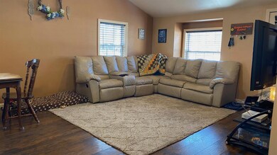 6545 Field Ave, Whitmore Lake, MI 48189 - photo 2