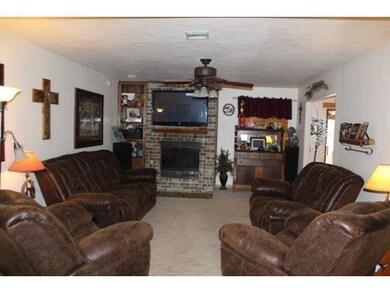 213 Swales Blvd, Elk City, OK 73644 - photo 5