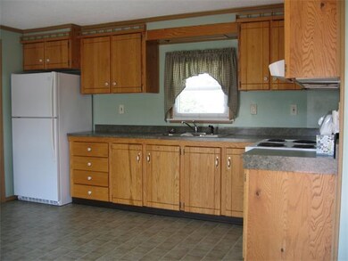 144 Hilltop Terrace unit 144, Taunton, MA 02780 - photo 4