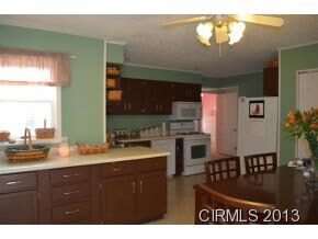 429 Columbia Ave, Tipton, IN 46072 - photo 6