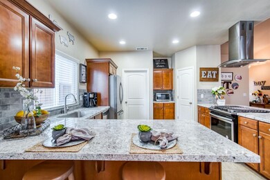 6963 E Andrews Ave, Fresno, CA 93727 - photo 6