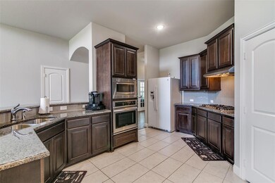 211 Covington Dr, Wylie, TX 75098 - photo 3