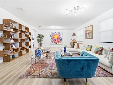 8780 NW 98th Ct, Doral, FL 33178 - photo 5