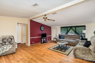 140 Poppys Trail, Kings Mountain, NC 28086 - photo 5