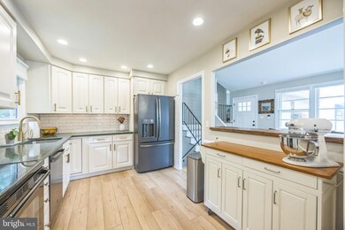 308 Covered Bridge Rd, Cherry Hill, NJ 08034 - photo 5