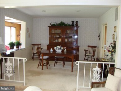 310 Overlook Dr, Lutherville Timonium, MD 21093 - photo 4