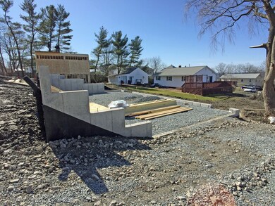 373 Bayview St, Fall River, MA 02724 - photo 2