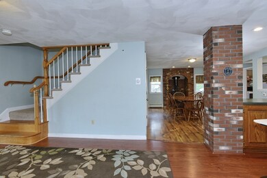 92 Bungay Rd, North Attleboro, MA 02760 - photo 4
