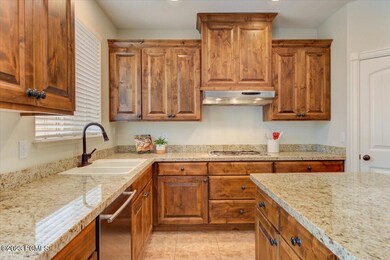 16-Lime Canyon Way-016