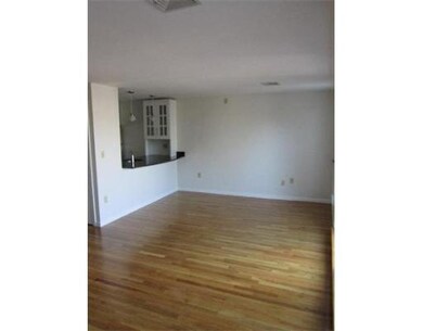 16 Greenough Ln unit PHC, Boston, MA 02113 - photo 4
