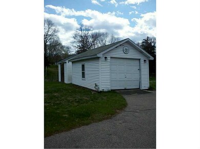 125 Quannacut Rd, Westerly, RI 02891 - photo 4