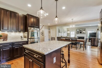 2113 Grayson Place, Falls Church, VA 22043 - photo 5