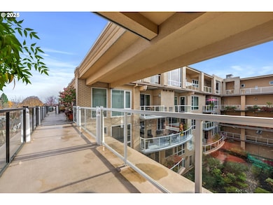 Broadway Commons unit 540, Portland, OR 97232 - photo 6