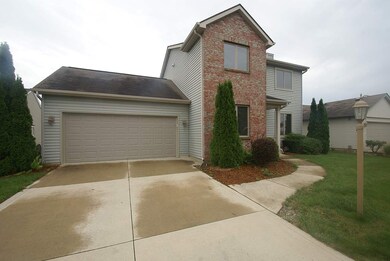 9916 Ballymore Dr, Fort Wayne, IN 46835 - photo 2