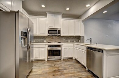 4683 Dozier Rd unit C, Carrollton, TX 75010 - photo 6