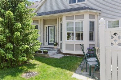 62 Charles Ct unit 33, Southborough, MA 01772 - photo 2