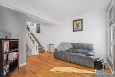 Living Room2