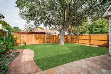 11910 Amber Valley Dr, Frisco, TX 75035 - photo 2