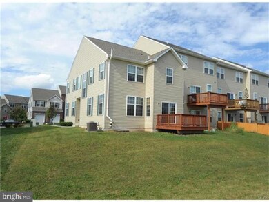 5328 Spring Ridge Dr E, Macungie, PA 18062 - photo 3