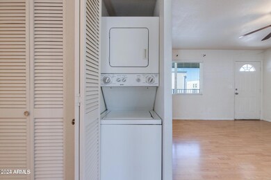 234 E Ruth Ave unit 6, Phoenix, AZ 85020 - photo 5