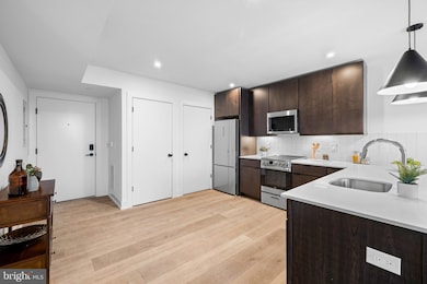 5200-10 Chester Ave unit 111, Philadelphia, PA 19143 - photo 3