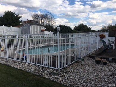 3119 S 6th Ave, Whitehall, PA 18052 - photo 2