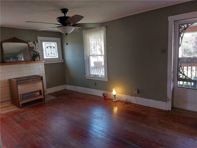 214 5th Ave, New Kensington, PA 15068 - photo 4