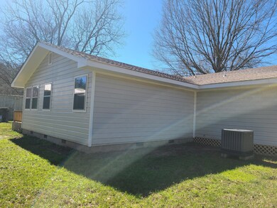 4635 Sharon Rd, Laurel, MS 39443 - photo 5