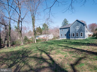 2100 Greenwich St, Falls Church, VA 22043 - photo 3