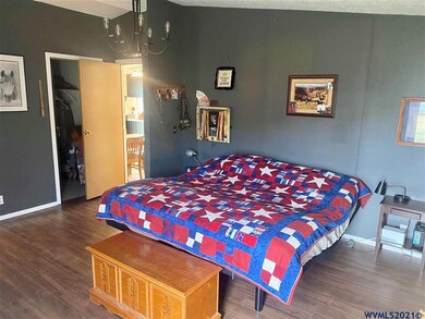 23826 Price Creek Rd, Philomath, OR 97370 - photo 6