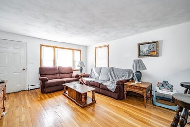 237 Stapleton Rd, Springfield, MA 01109 - photo 6