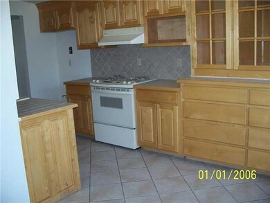 10489 Seawood Dr, El Paso, TX 79925 - photo 2