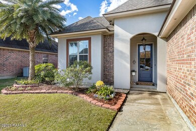 305 Brooks Passage Way-2