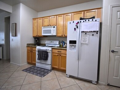 7709 Island Rail Dr, North Las Vegas, NV 89084 - photo 7