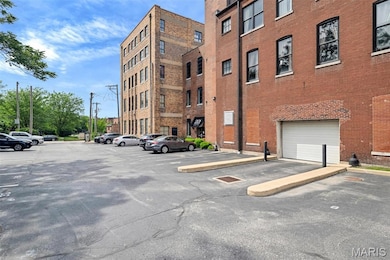 1720 Chouteau Ave unit 110, Saint Louis, MO 63103 - photo 3