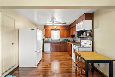 3021 Bel Aire Rd, Des Moines, IA 50310 - photo 7