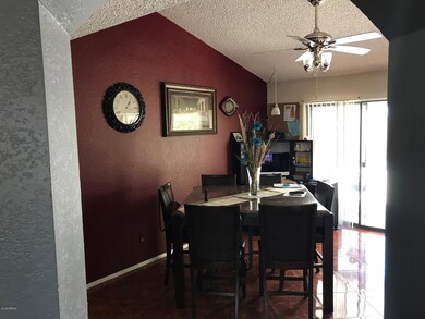 DINNING ROOM