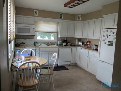 200 N Madison St, Delta, OH 43515 - photo 5