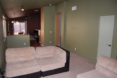 Living Room 4