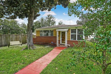 124+W+67th+St+Jacksonville-2-web-Front+o