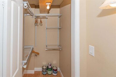 walk in closet