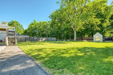 199 Howard St unit 1st Flr, Rockland, MA 02370 - photo 2