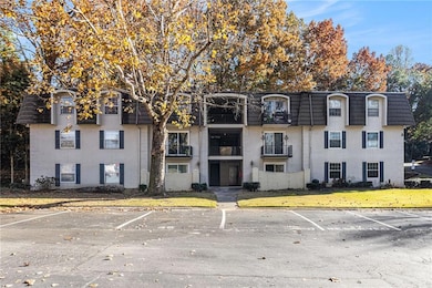 725 Dalrymple Rd NE unit 3H, Atlanta, GA 30328 - photo 2