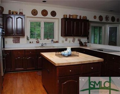 Kitchen. This large Kitchen has a bounty of beauti