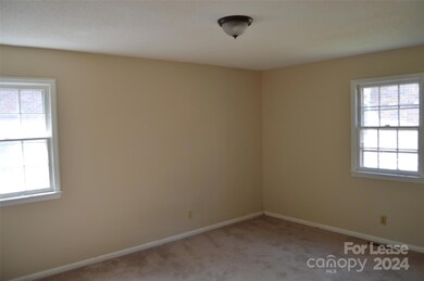 221 Kelly St unit 3, Statesville, NC 28677 - photo 6