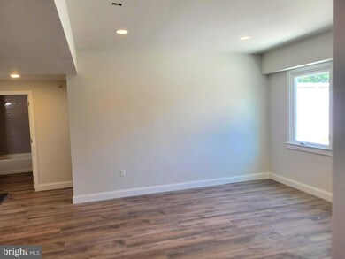 315 High St unit 2, Pottstown, PA 19464 - photo 3