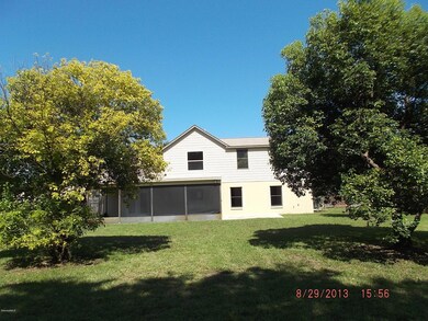 4860 Winchester Dr, Titusville, FL 32780 - photo 4