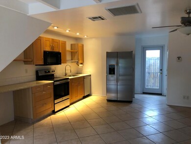 2015 S Granada Dr unit 2, Tempe, AZ 85282 - photo 5