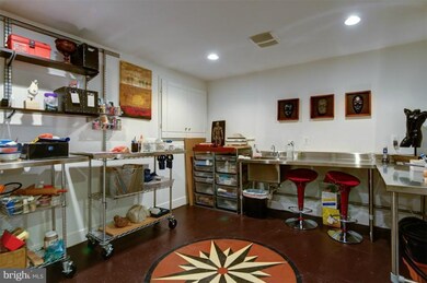 2324 Dale Dr, Falls Church, VA 22043 - photo 3