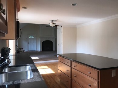 492 North Ave unit A, Haverhill, MA 01830 - photo 3